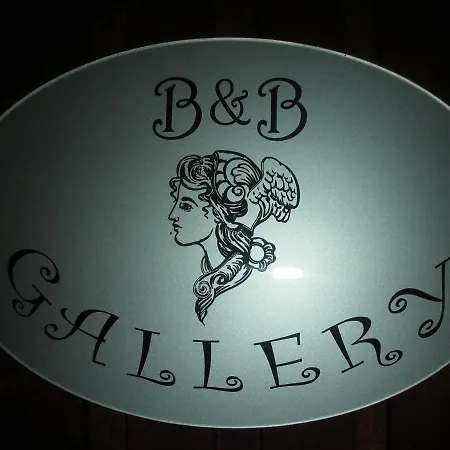 Gallery Bed & Breakfast *